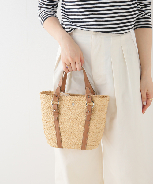 Helen Kaminski（ヘレンカミンスキー）の「≪一部店舗+WEB限定≫【HELEN KAMINSKI/ヘレン カミンスキー】 PINIMIL S BRIDLE（かごバッグ・レディース・ベージュ/ブラック・FREE）」の5枚目の写真