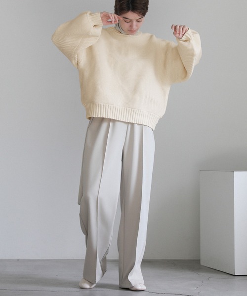 select MOCA(セレクトモカ)の「スポンディッシュクルーネックショートニット(ニット/セーター・レディース・アイボリー/ブラック/ブルー・FREE)」の5枚目の写真