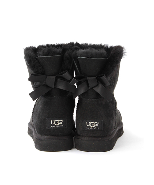 Ray BEAMS（レイビームス）の「UGG Australia / ミニ　"BaileyBow" ブーツ（ブーツ・レディース・ブラック/ライトブラウン・6/8/7/5）」の21枚目の写真