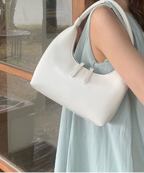 wears(ウェアーズ)の「エナメル ミニワンハンドルバッグ(ハンドバッグ・レディース・シルバー/ホワイト/ブラック・FREE)」の5枚目の写真