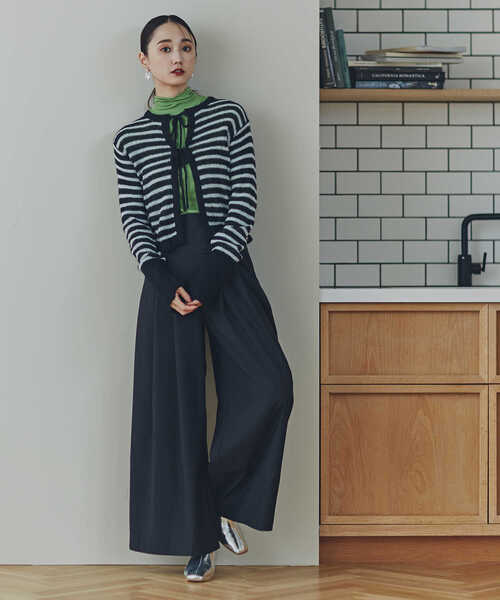 N.（N. Natural Beauty Basic）（エヌエヌナチュラルビューティーベーシック）の「◆コルセット風ワイドパンツ（スラックス・レディース・ブラック/グレー・MEDIUM）」の20枚目の写真