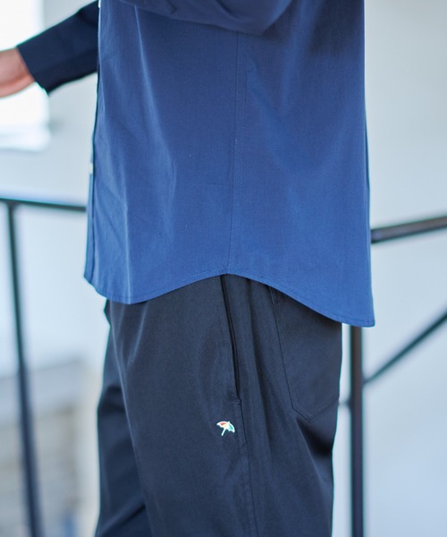 Arnold Palmer(アーノルドパーマー)の「パーマーチェック 長袖 シェア シャツ(シャツ/ブラウス・レディース・ネイビー/ベージュ/ホワイト/ネイビー系1・XS/M/L/S/LL)」の20枚目の写真