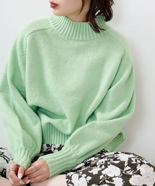 hunch(ハンチ)の「hunch ウールライクポリエステル 5G天竺 配色リンキングPO(ニット/セーター・レディース・ライム/オレンジ/パープル・FREE)」の2枚目の写真