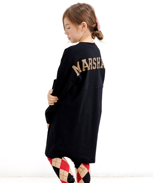 Bee des Bee（ビーデスビー）の「バックロゴワンピース（ワンピース・キッズ・ブルー/ブラウン/ブラック/ラベンダー/ホワイト/ミント/ブラック系その他/パープル系/グレー・110cm/120cm/140cm/150cm/130cm/160cm/100cm）」の3枚目の写真