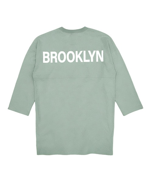 Bee des Bee（ビーデスビー）の「バックロゴワンピース（ワンピース・キッズ・ブルー/ブラウン/ブラック/ラベンダー/ホワイト/ミント/ブラック系その他/パープル系/グレー・110cm/120cm/140cm/150cm/130cm/160cm/100cm）」の6枚目の写真