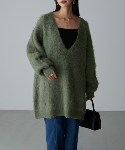 Anss.me（アンスミー）の「【Anss.me】モヘアライクニットルーズVネックプルオーバー（ニット/セーター・レディース・ブラック/カーキ/アイボリー・FREE）」の14枚目の写真