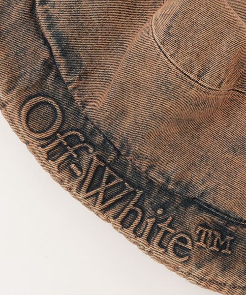 off white(オフホワイト)の「LAUNDRY LOGO HAT(ハット・レディース・オレンジ・ONE SIZE)」の3枚目の写真