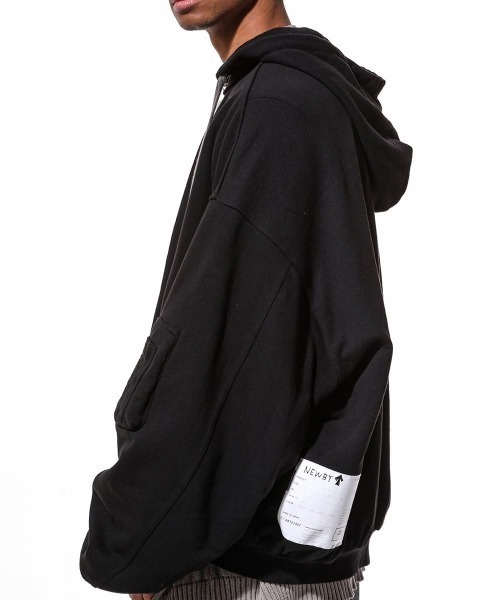 ROYAL FLASH（ロイヤルフラッシュ）の「A.F ARTEFACT/エーエフ・アーティファクト/MA-1 Sweat Blouson（MA-1・メンズ・ブラック・2/4）」の4枚目の写真