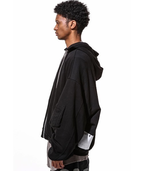 ROYAL FLASH（ロイヤルフラッシュ）の「A.F ARTEFACT/エーエフ・アーティファクト/MA-1 Sweat Blouson（MA-1・メンズ・ブラック・2/4）」の6枚目の写真