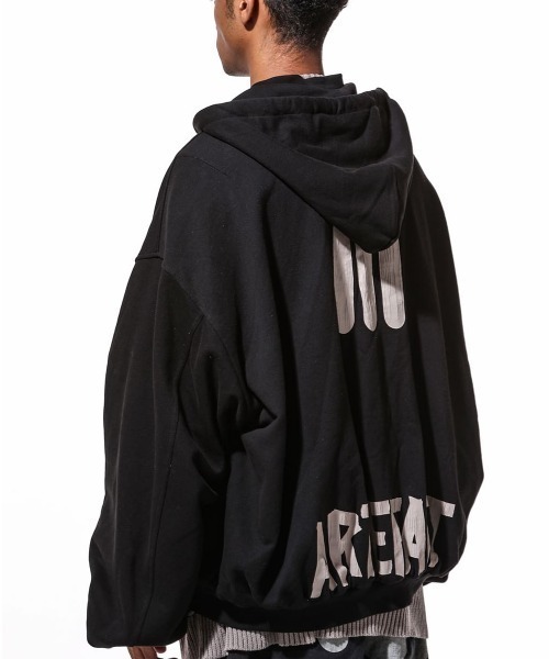 ROYAL FLASH（ロイヤルフラッシュ）の「A.F ARTEFACT/エーエフ・アーティファクト/MA-1 Sweat Blouson（MA-1・メンズ・ブラック・2/4）」の3枚目の写真