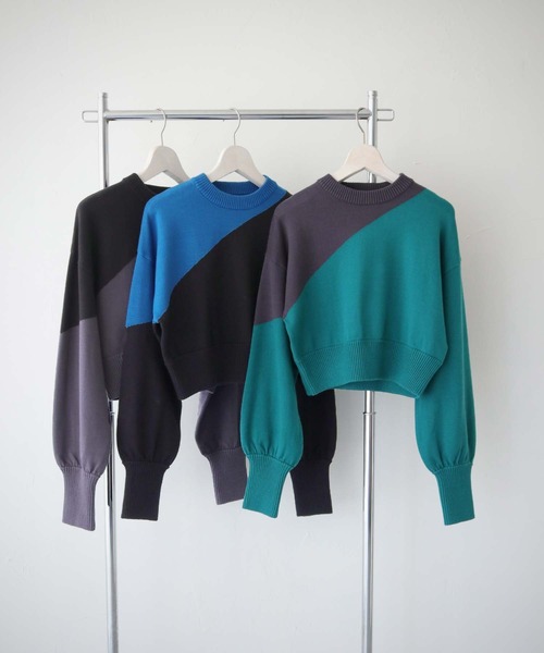 cheriella(シェリエラ)の「【cheriella】WEB限定ショート丈バイカラーインターシャニット WEB LIMITED SHORT BI-COLOR INTARSIA KNIT(ニット/セーター・レディース・ブルー/ブラック/チャコールグレー・M)」の6枚目の写真