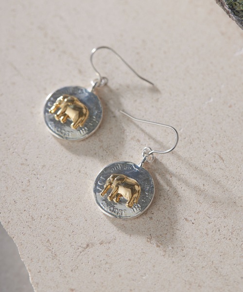 ear PAPILLONNER（イアパピヨネ）の「象コインピアス（ピアス（片耳用）・レディース・シルバー×ゴールド・FREE）」の2枚目の写真