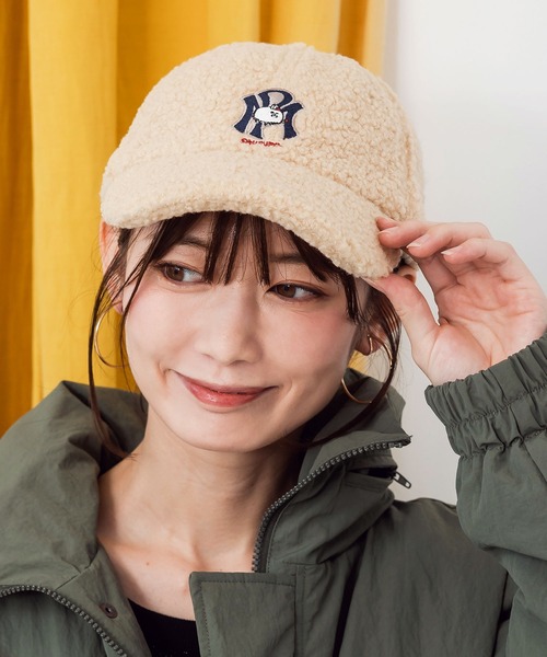 ScoLar(スカラー)の「633303:パリティのいぬ刺繍 ボアキャップ(キャップ・レディース・アイボリー/ブラウン/ブラック・FREE)」の2枚目の写真