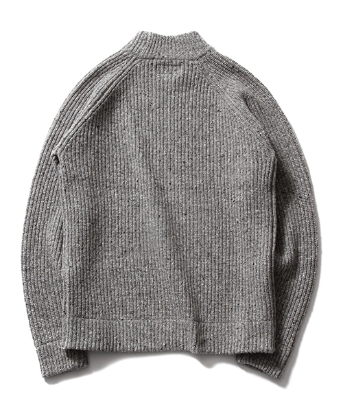 BEAMS PLUS(ビームスプラス)の「BEAMS PLUS / リブ ハイネック ニット(ニット/セーター・メンズ・グレー/ベージュ・SMALL/MEDIUM/LARGE/X-LARGE)」の3枚目の写真