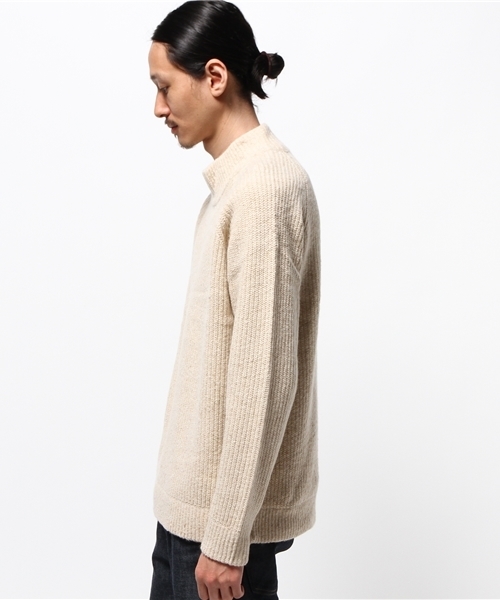BEAMS PLUS(ビームスプラス)の「BEAMS PLUS / リブ ハイネック ニット(ニット/セーター・メンズ・グレー/ベージュ・SMALL/MEDIUM/LARGE/X-LARGE)」の10枚目の写真