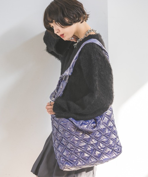 PAGEBOY(ページボーイ)の「パールキルティングバッグ(ショルダーバッグ・レディース・オフホワイト/ブラック/パープル・FREE)」の5枚目の写真