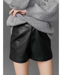 EVRIS | フェイクレザーハイウエストショートパンツ(その他パンツ)