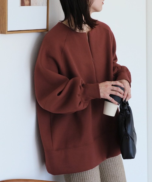 reca(レカ)の「オシャレ防寒も妥協しない!裏起毛ランタンスリーブプルオーバー(スウェット・レディース・ブラック/キナリ/レッド系その他・FREE)」の12枚目の写真