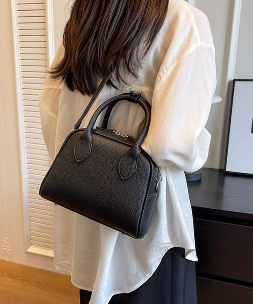 florist（フローリスト）の「【2way】シュリンクレザーかまぼこ型