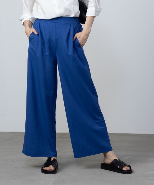 NAVY(ネイビー)の「NAVY サラリ冷感 制菌加工 ワイドパンツ(その他パンツ・レディース・ベージュ系その他/カーキ/ブラック/ブルー・L/M)」の4枚目の写真