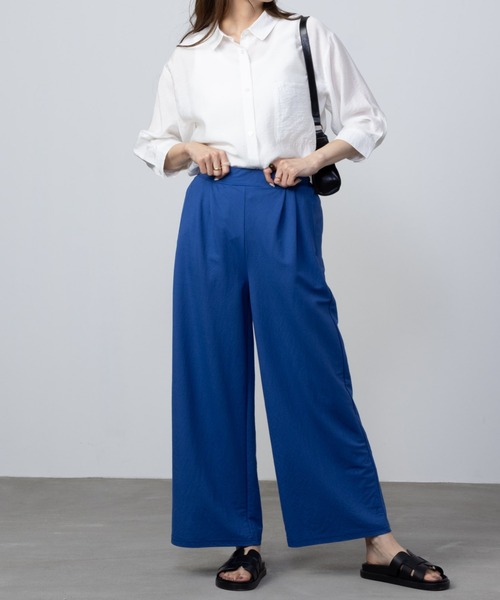 NAVY(ネイビー)の「NAVY サラリ冷感 制菌加工 ワイドパンツ(その他パンツ・レディース・ベージュ系その他/カーキ/ブラック/ブルー・L/M)」の12枚目の写真