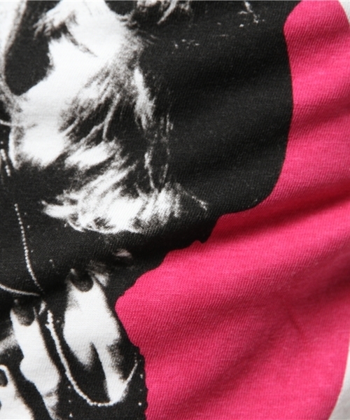 HYSTERIC GLAMOUR（ヒステリックグラマー）の「NOVEMBER 1973 COVER pt T-SH（Tシャツ/カットソー・メンズ・ホワイト/ブルー/ブラック・MEDIUM/SMALL/LARGE）」の6枚目の写真