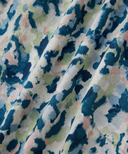 ADAM ET ROPE'(アダムエロペ)の「アソートプリント ビッグシルエット レギュラーカラーシャツ / ロングシーズン着用可能(シャツ/ブラウス・メンズ・スミクロ/グレー系その他/グリーン系その他/ネイビー・L/M)」の12枚目の写真