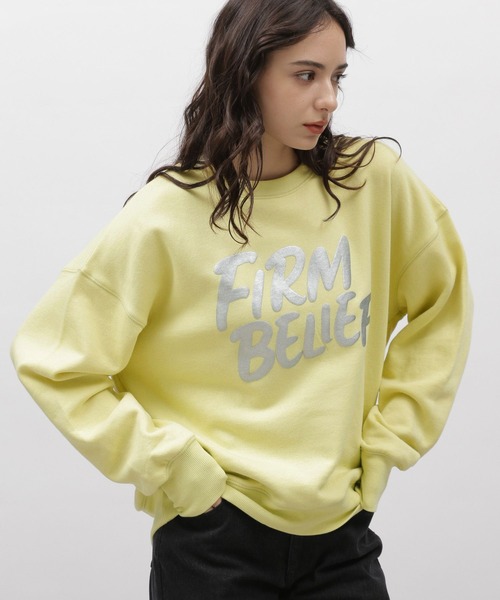 LAKOLE（ラコレ）の「※バブルロゴスウェットプルオーバー / 102925（スウェット・レディース・チャコール/グレー/オートミール/クリアイエロー・MEDIUM/SMALL）」の4枚目の写真