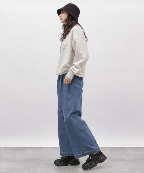 LAKOLE（ラコレ）の「※バブルロゴスウェットプルオーバー / 102925（スウェット・レディース・チャコール/グレー/オートミール/クリアイエロー・MEDIUM/SMALL）」の20枚目の写真