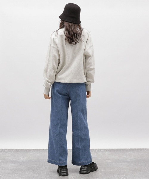 LAKOLE（ラコレ）の「※バブルロゴスウェットプルオーバー / 102925（スウェット・レディース・チャコール/グレー/オートミール/クリアイエロー・MEDIUM/SMALL）」の21枚目の写真