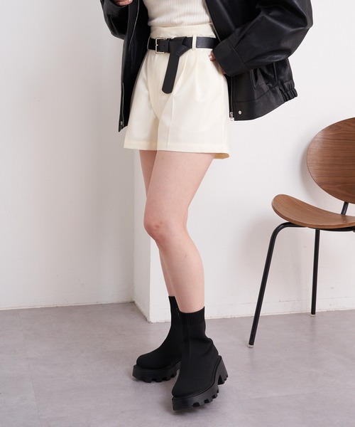 Chico（チコ）の「【セットアップ対応/2024SS】ベルト付ワイドショートパンツ（その他パンツ・レディース・グレー/アイボリー/ネイビー・FREE）」の19枚目の写真