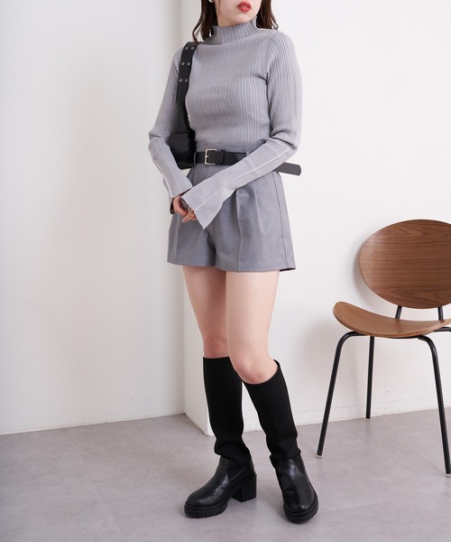 Chico（チコ）の「【セットアップ対応/2024SS】ベルト付ワイドショートパンツ（その他パンツ・レディース・グレー/アイボリー/ネイビー・FREE）」の6枚目の写真