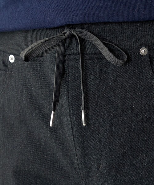 SHIPS（シップス）の「SHIPS: ストレッチ ツイル ジョガー パンツ（その他パンツ・メンズ・ブラック/チャコールグレー/グレー/オフホワイト・SMALL/X-LARGE/LARGE/MEDIUM）」の8枚目の写真