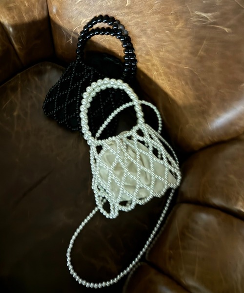 AS KNOW AS plus（アズノゥアズプラス）の「2WAYパールミニショルダーバッグ　【2024SS / ZOZOTOWN限定アイテム】（ショルダーバッグ・レディース・アイボリー/ブラック・FREE）」の7枚目の写真