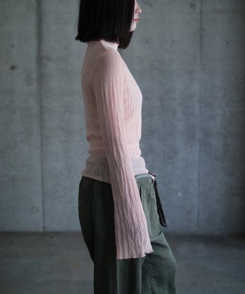 Plisse flare sleeve top（Tシャツ/カットソー）｜gina tricot（ジーナトリコ）