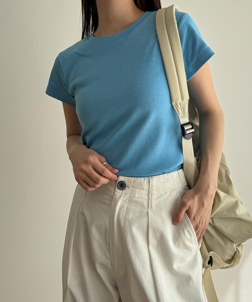 CANAL JEAN（キャナルジーン）の「El mar　コンパクト半袖Tシャツ（Tシャツ/カットソー・レディース・アイボリー/ブラック/ライム/ブルー・ONE SIZE）」の4枚目の写真