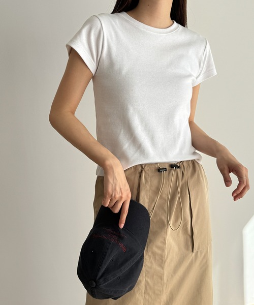 CANAL JEAN（キャナルジーン）の「El mar　コンパクト半袖Tシャツ（Tシャツ/カットソー・レディース・アイボリー/ブラック/ライム/ブルー・ONE SIZE）」の2枚目の写真