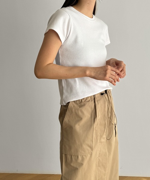 CANAL JEAN（キャナルジーン）の「El mar　コンパクト半袖Tシャツ（Tシャツ/カットソー・レディース・アイボリー/ブラック/ライム/ブルー・ONE SIZE）」の5枚目の写真