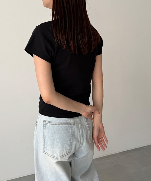 CANAL JEAN（キャナルジーン）の「El mar　コンパクト半袖Tシャツ（Tシャツ/カットソー・レディース・アイボリー/ブラック/ライム/ブルー・ONE SIZE）」の9枚目の写真