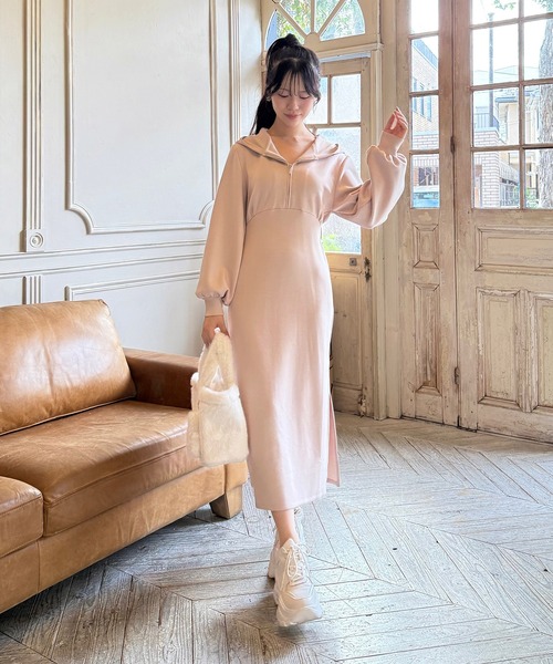 ZOZO限定】ZIPフードタイトワンピース（ワンピース）｜ROYAL PARTY