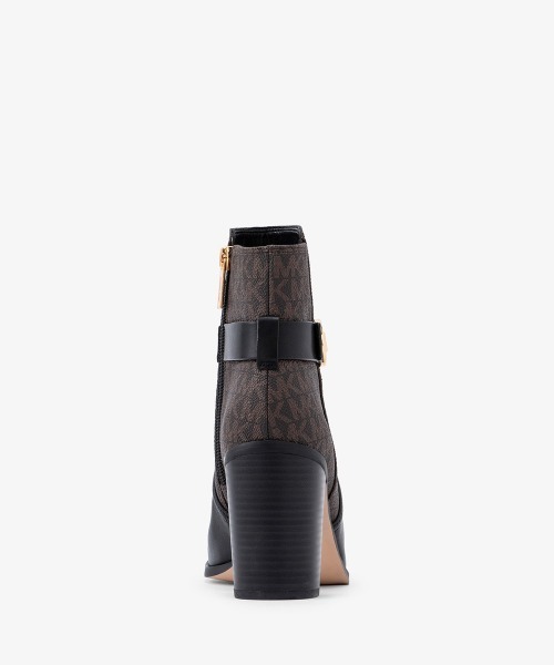 MICHAEL KORS(マイケルコース)の「CARMEN ヒール ブーティ(ブーツ・レディース・ブラック系その他・8/7.5/6.5/6/5.5/7)」の4枚目の写真