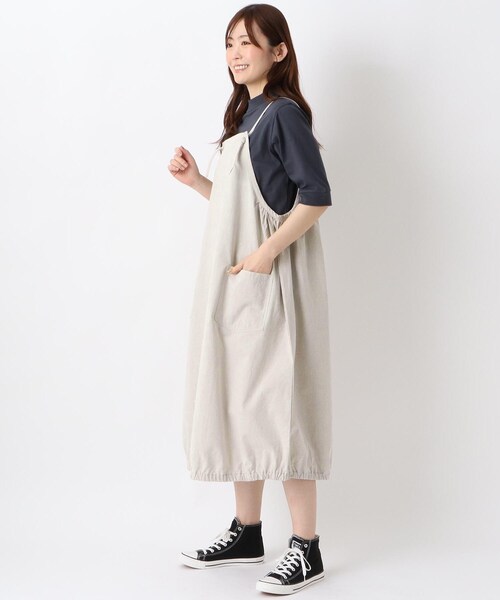 one'sterrace(ワンズテラス)の「キャンバス 裾バルーン エプロンワンピース(ワンピース・レディース・ライトグレー系8/ネイビー系5・02)」の2枚目の写真