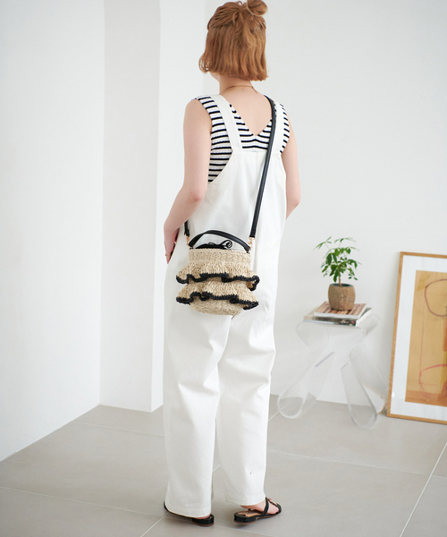 MIAN （ミアン）の「【MIAN/ミアン】ペーパーフリル2wayカゴBAG（ショルダーバッグ・レディース・アイボリー/ブラック・FREE）」の3枚目の写真