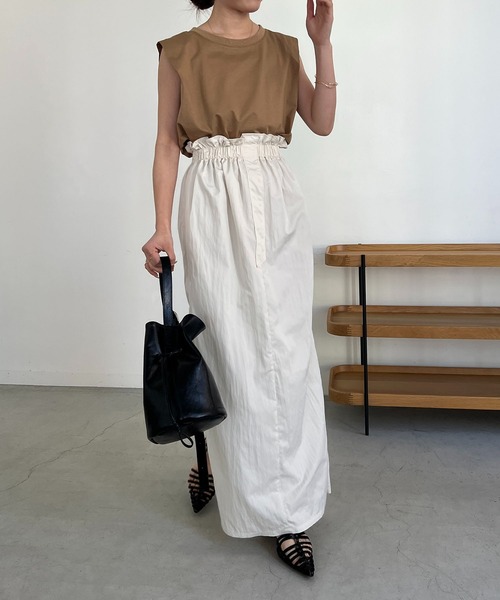 CAPRICIEUX LE'MAGE（カプリシューレマージュ）の「タックスリーブTシャツ（Tシャツ/カットソー・レディース・ブラック/ホワイト/グレー/ベージュ・FREE）」の8枚目の写真