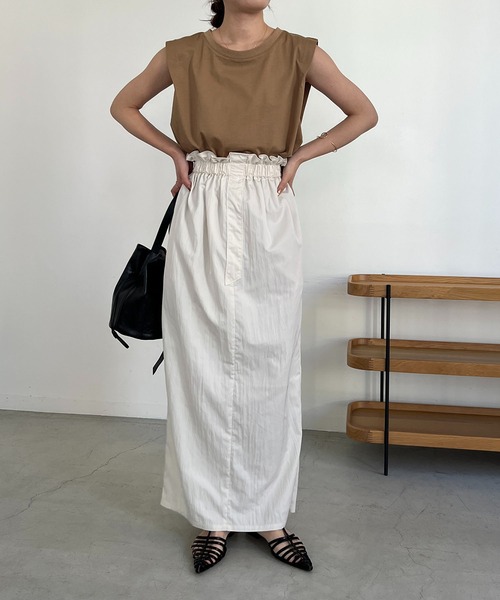 CAPRICIEUX LE'MAGE（カプリシューレマージュ）の「タックスリーブTシャツ（Tシャツ/カットソー・レディース・ブラック/ホワイト/グレー/ベージュ・FREE）」の11枚目の写真