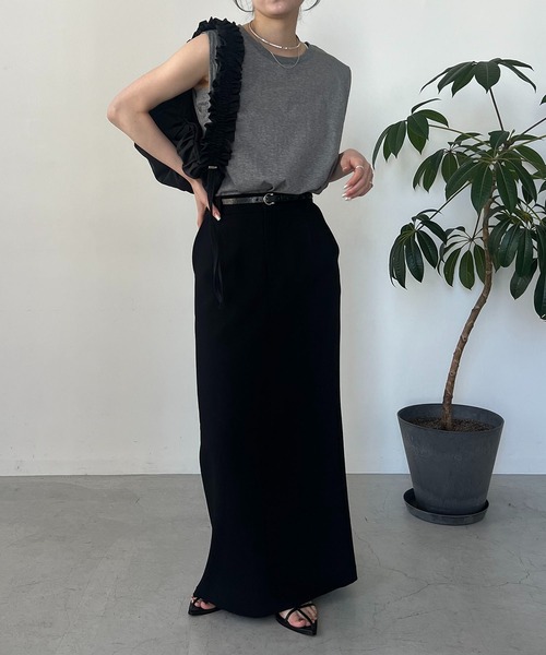 CAPRICIEUX LE'MAGE（カプリシューレマージュ）の「タックスリーブTシャツ（Tシャツ/カットソー・レディース・ブラック/ホワイト/グレー/ベージュ・FREE）」の19枚目の写真