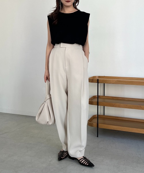 CAPRICIEUX LE'MAGE（カプリシューレマージュ）の「タックスリーブTシャツ（Tシャツ/カットソー・レディース・ブラック/ホワイト/グレー/ベージュ・FREE）」の22枚目の写真