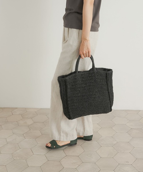 URBAN RESEARCH DOORS（アーバンリサーチドアーズ）の「ペーパートートバッグ（トートバッグ・レディース・ブラック/ベージュ・ONE）」の2枚目の写真