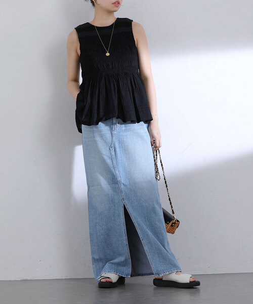 La TOTALITE(ラトータリテ)の「【RED CARD TOKYO/レッドカードトーキョー】Cameron(デニムスカート・レディース・ブルー・SMALL/MEDIUM)」の3枚目の写真