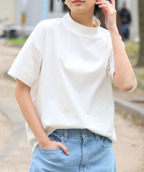 itto...(イット)の「【素早く乾いてさらっと快適!UVカット(UPF50+)&速乾&接触冷感】DRYタッチモックネックTシャツ(Tシャツ/カットソー・レディース・ミント/オフホワイト/チャコール/ブラック/サンドベージュ・M/L)」の6枚目の写真